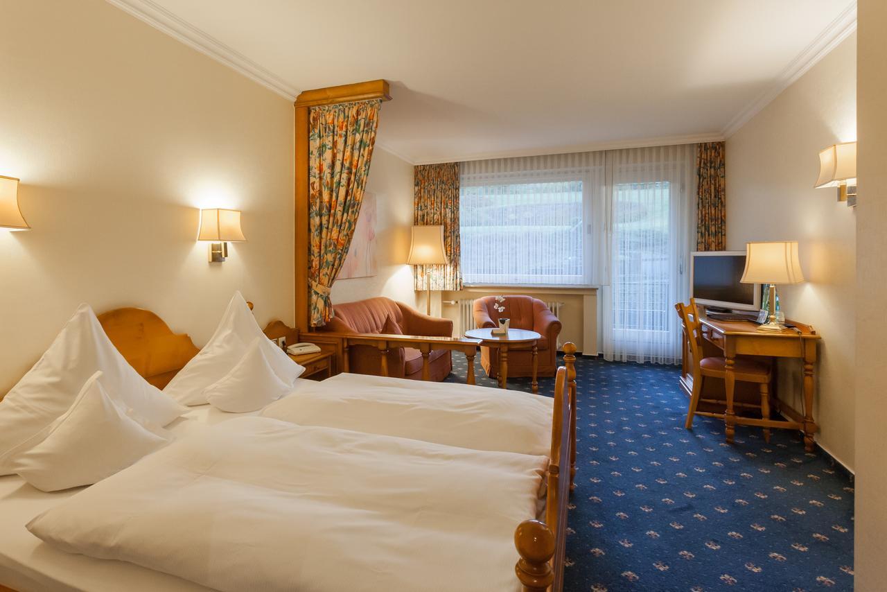 Hotel Garni Fuerst Von Waldeck 빌링겐 외부 사진